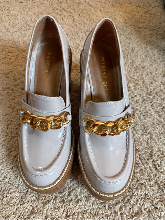 Madden Girl Shoes - Madden Girl White Patent Loafers with Gold Chain Accent